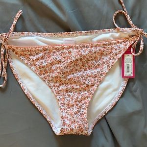 Flower pattern swim bottoms
